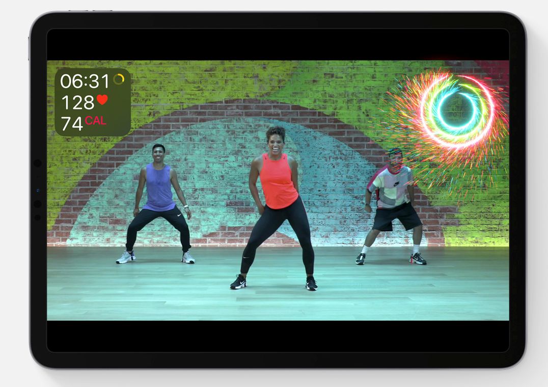 Apple фитнес. Эппл фитнес. Скриншот Эппл фитнес бег. Apple Fitness+ показатели. Apple Fitness Plus.