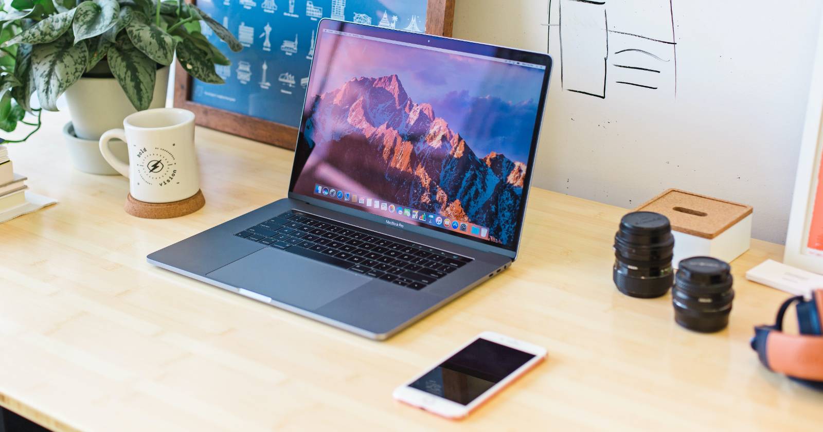 Seamlessly Switch Between Your iPhone, iPad, and Mac Using Handoff
