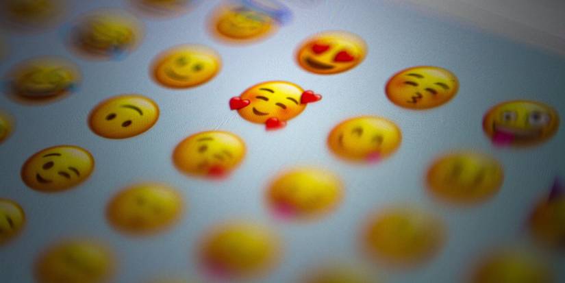 Group Chat Etiquette: 10 Things You Need To Stop Doing