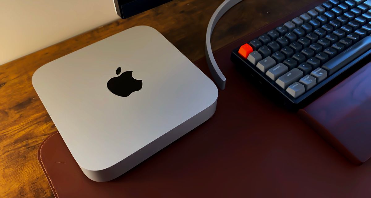 Mac Mini On Desk With K2 Keyboard and Leather Desk Blotter