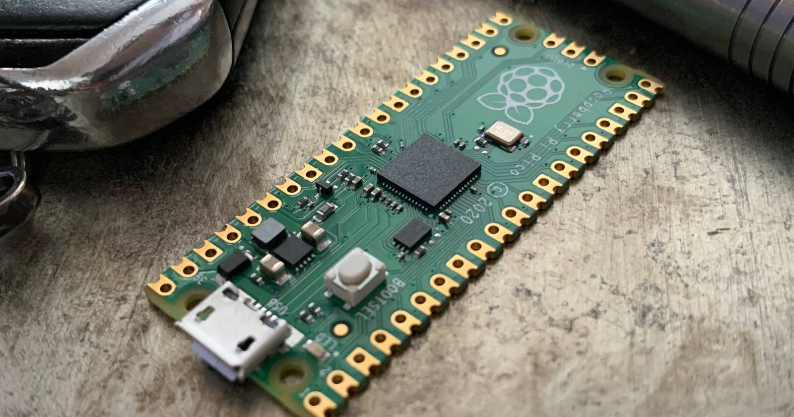 Getting Started With MicroPython on the Raspberry Pi Pico