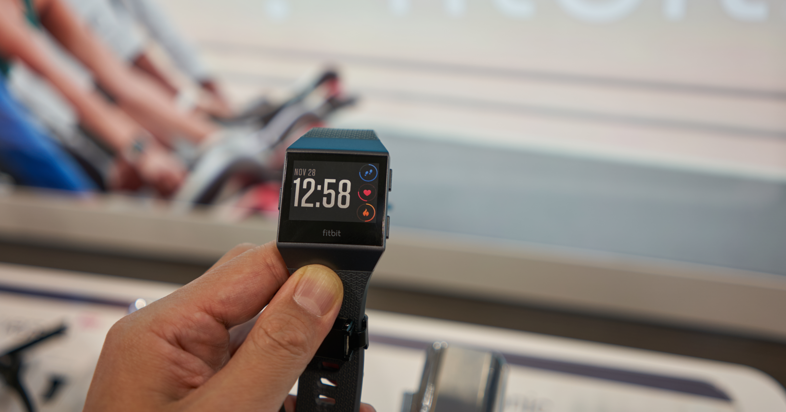How to Change the Time on a Fitbit