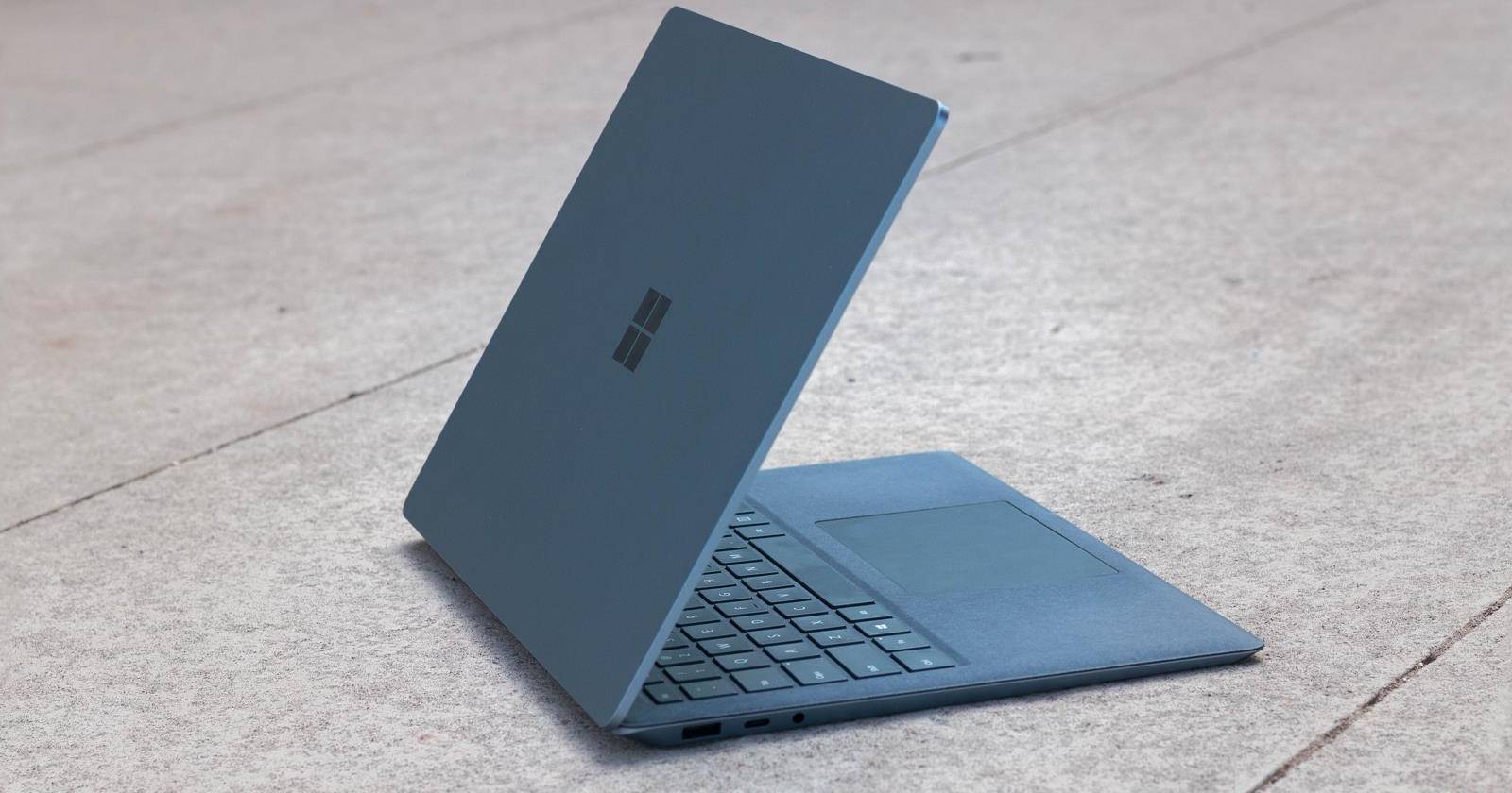 Surface Laptop 4 (13.5-inch) Review: If It Ain