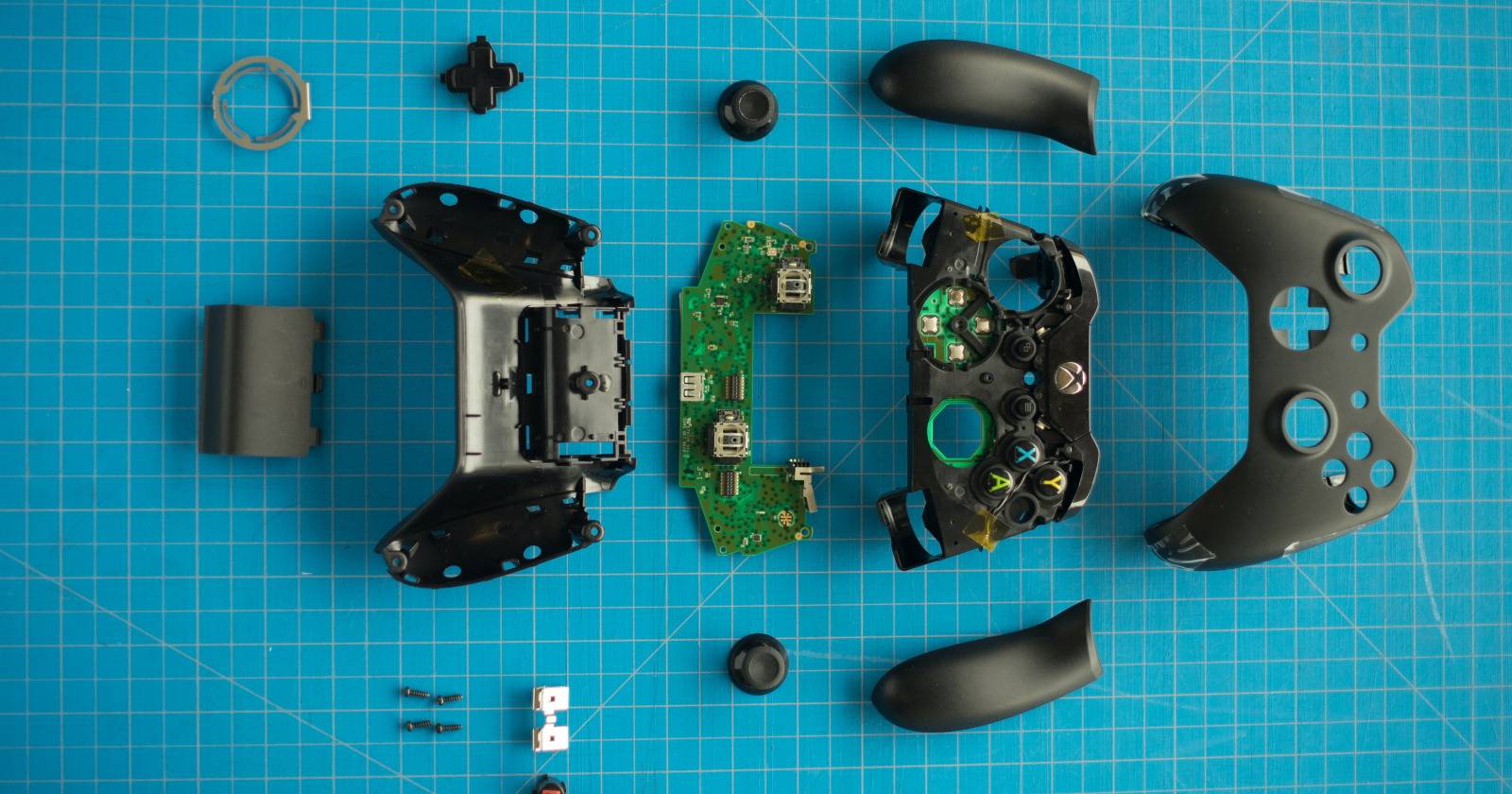 Ruining Controller Xbox How to Clean an Xbox One Controller