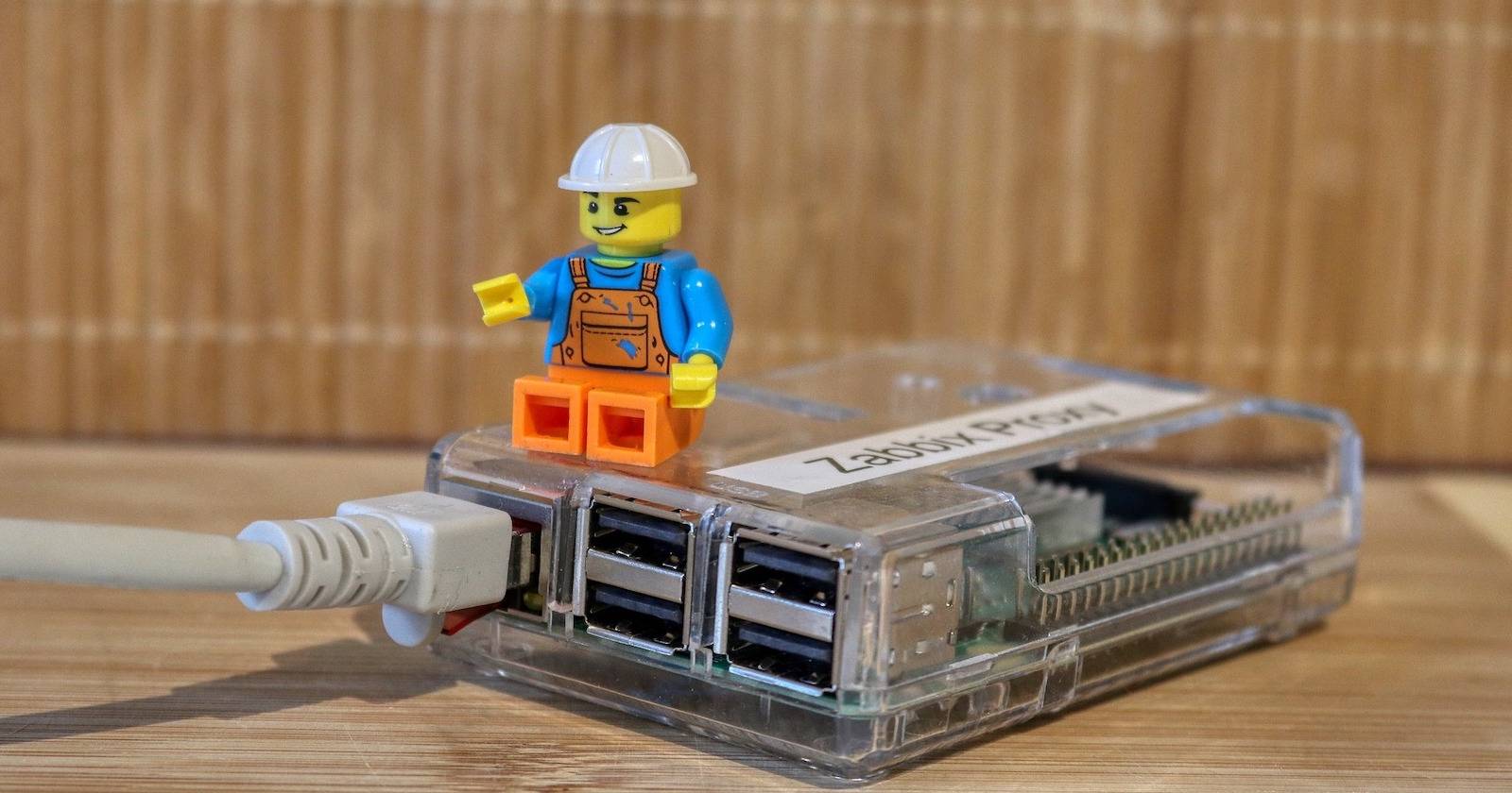 How to Control a PC and Raspberry Pi With One Keyboard and Mouse