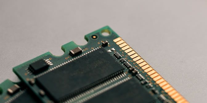 random-access-memory-featured.