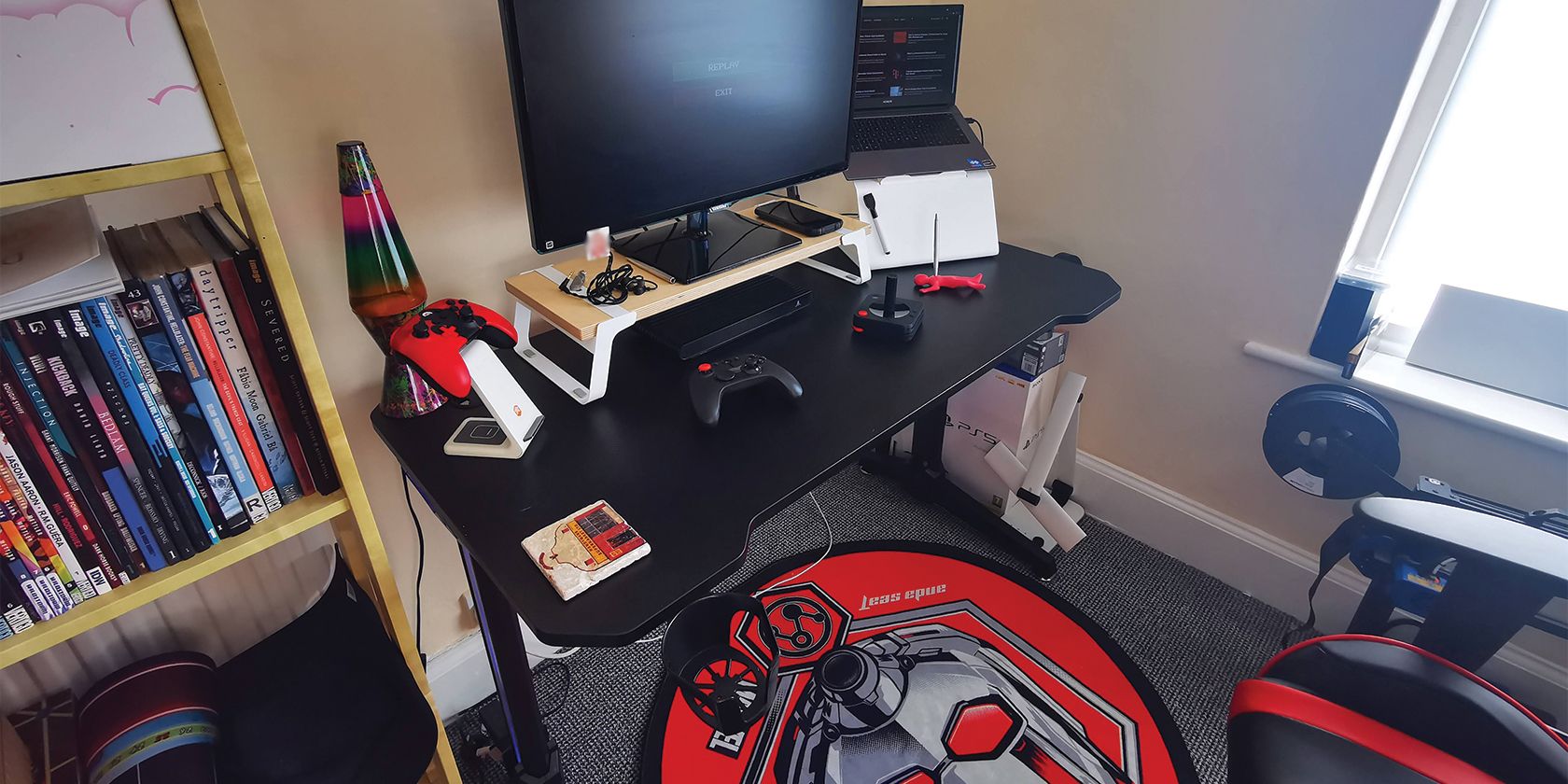 AndaSeat Mask 2 Gaming Desk Review: A Superior Surface for Your Gaming Rig