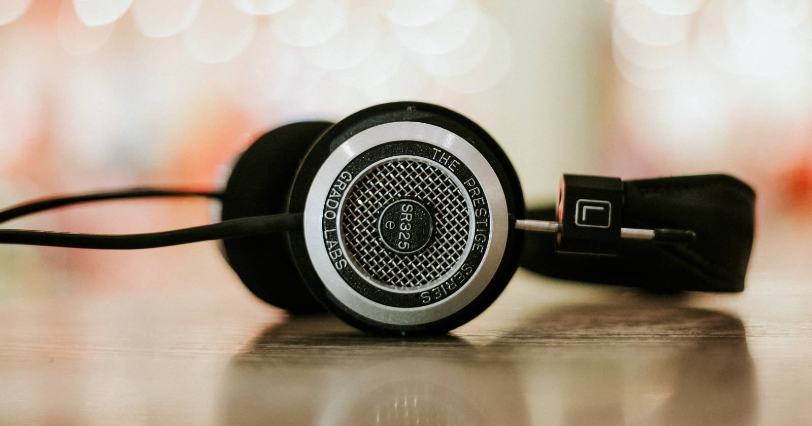 Volume Automatically Increasing or Decreasing in Windows 10? Here’s How ...