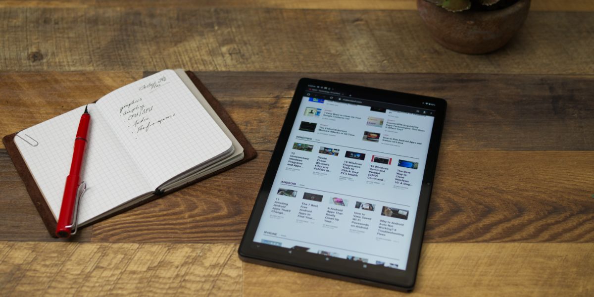 Teclast Tablet Open to MUO With Notebook