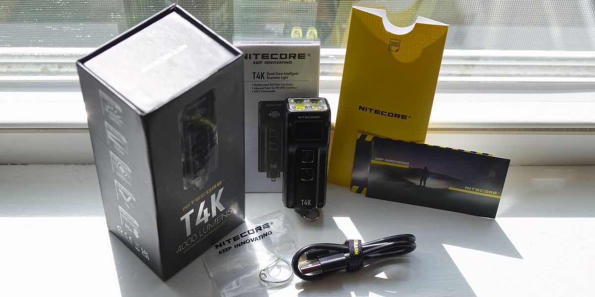 Everything in the Nitecore T4K box