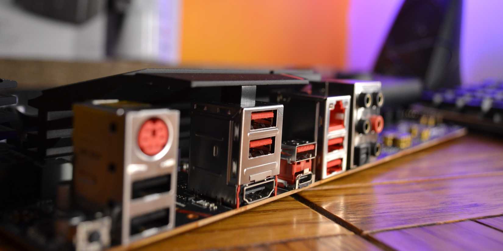 motherboard input output ports