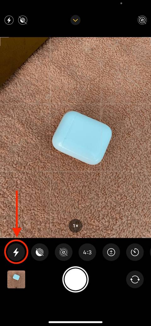How to Turn On the Flash for Your iPhone Camera