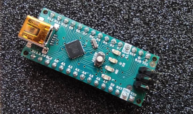 Arduino Microcomputador Microcontrollers vs. Single-Board Computers: What’s the Difference?