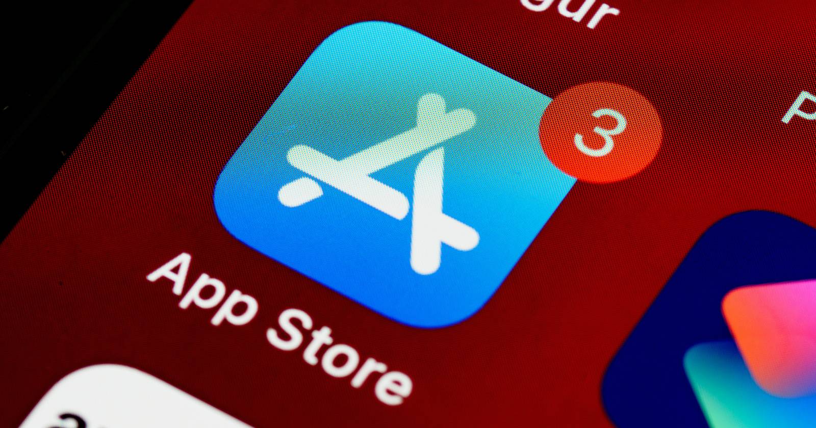 How to Move Apps From the App Library to the Home Screen on Your iPhone