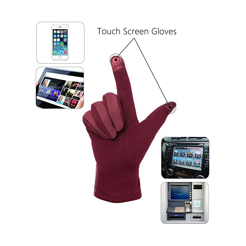 The 8 Best Touchscreen Gloves for Your Smartphone