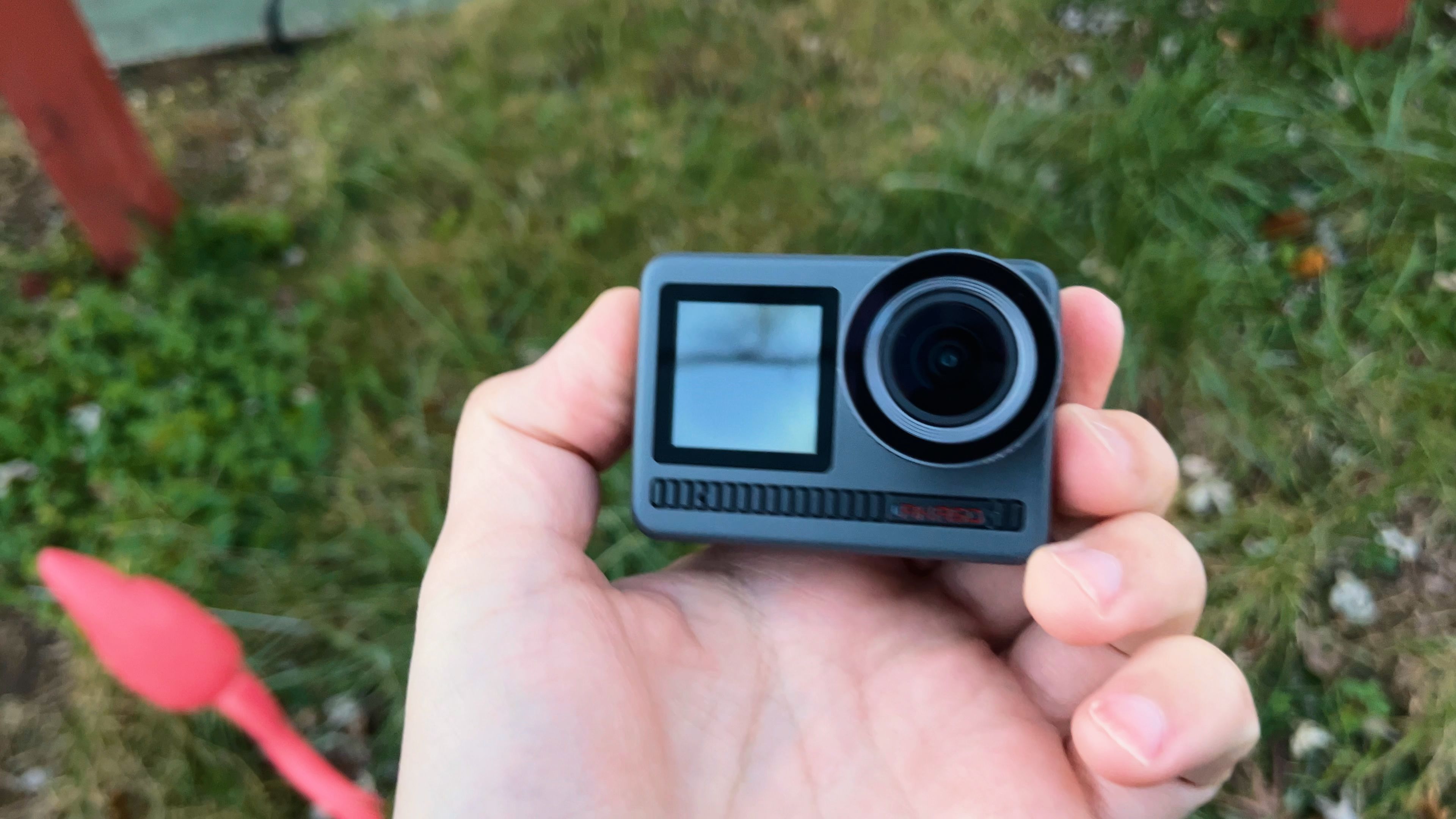 AKASO Brave 8 is an Expensive Action Camera With Unforgivably Buggy Software