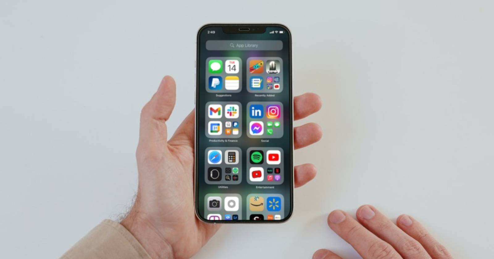 You Can't Hide the App Library on an iPhone, but Here Are 4 Ways to ...