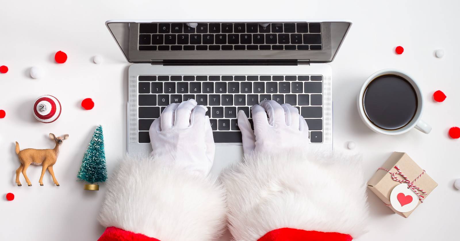 The Coolest Christmas Gifts That Will Make Any Gadget Geek Happy in 2021