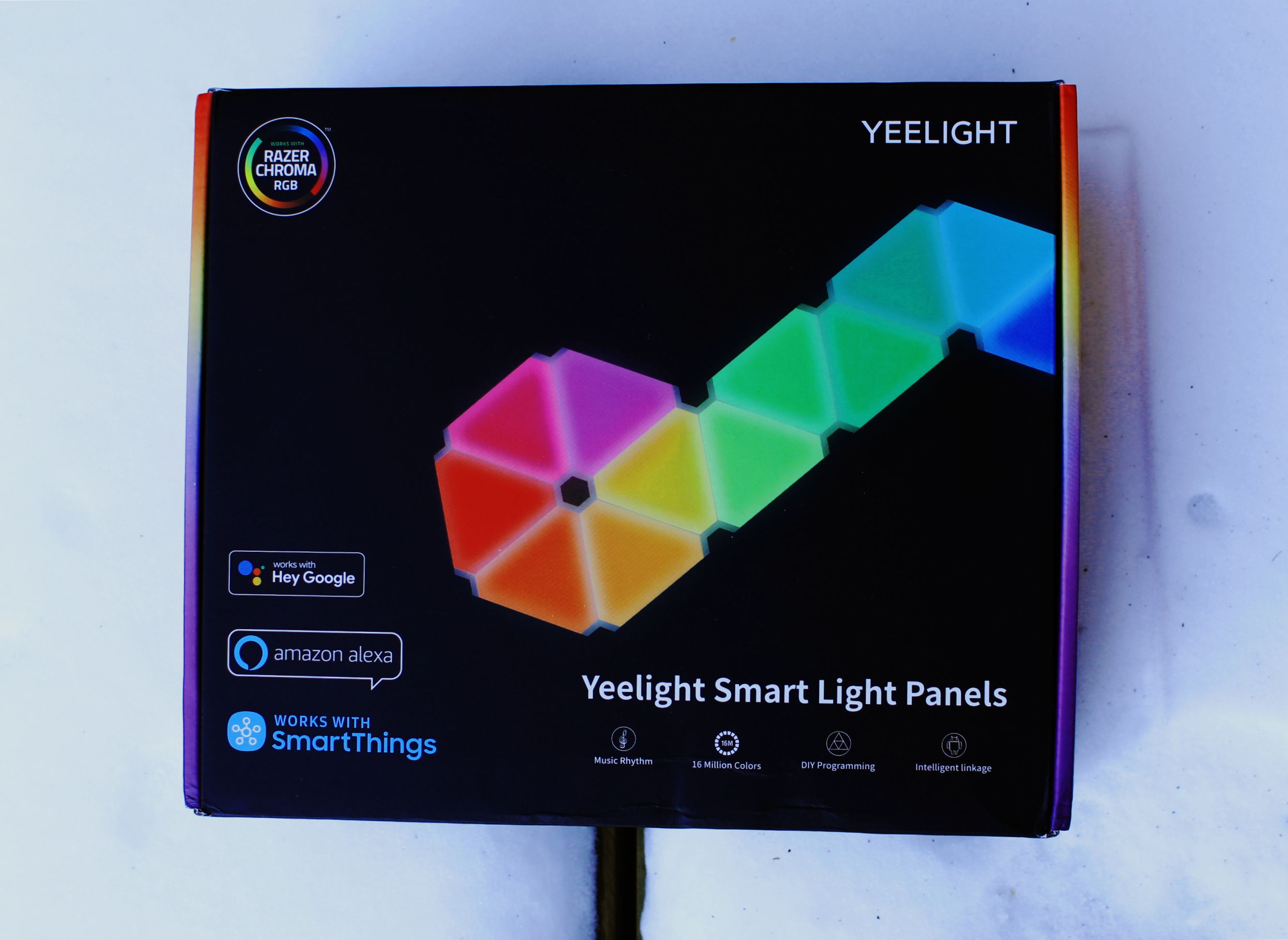 yeelight-smart-light-panels-box
