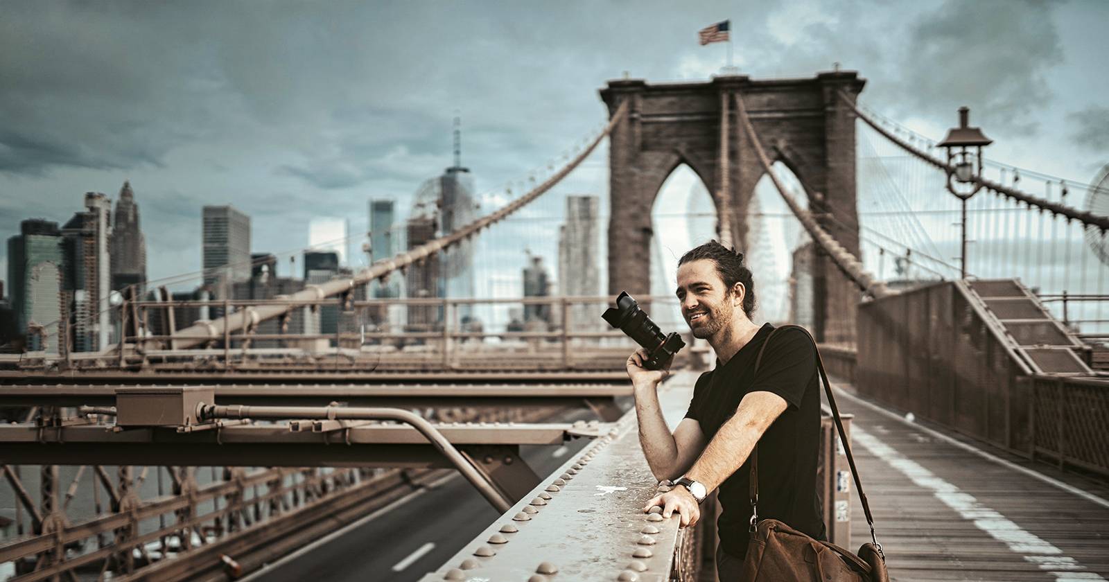 10 Ways to Overcome Your Fear of Shooting Street Photography