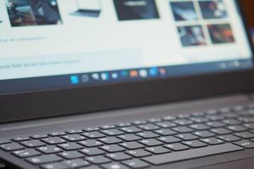 The Windows 11 taskbar