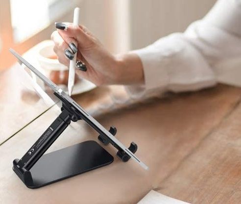 Anozer Foldable & Adjustable Tablet Stand c