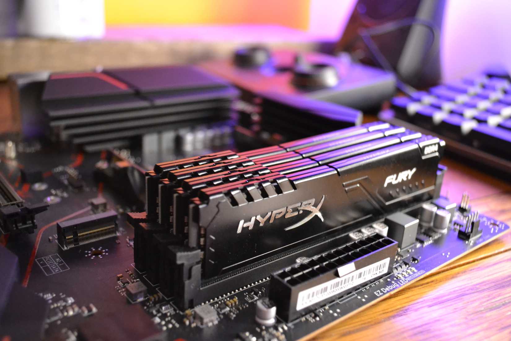 ذاكرة الوصول العشوائي ddr4 في ​​اللوحة الأم