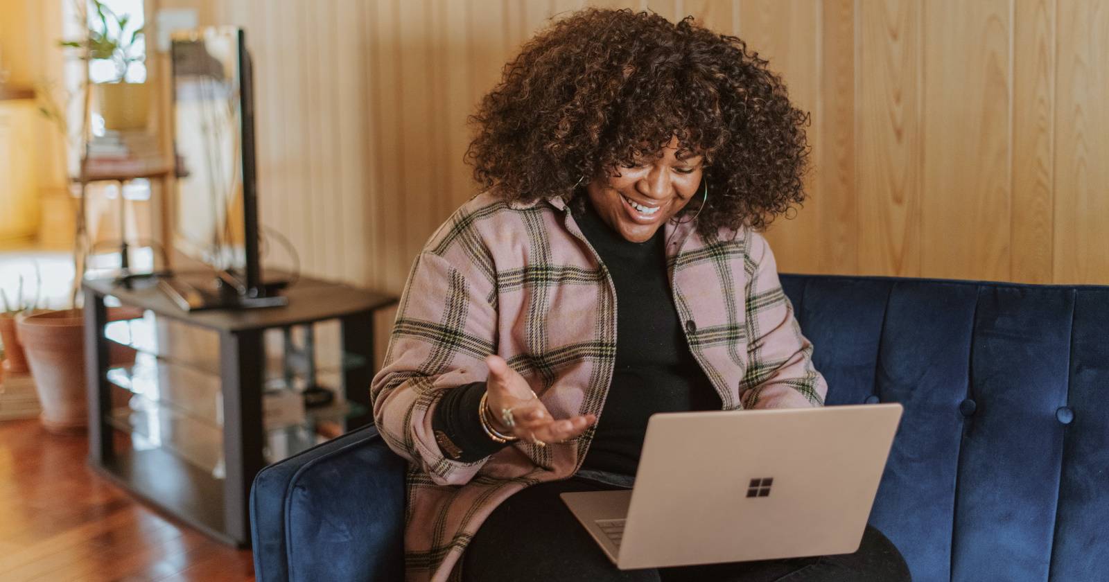 How to Use PowerPoint Speaker Coach to Improve Your Presentation Skills