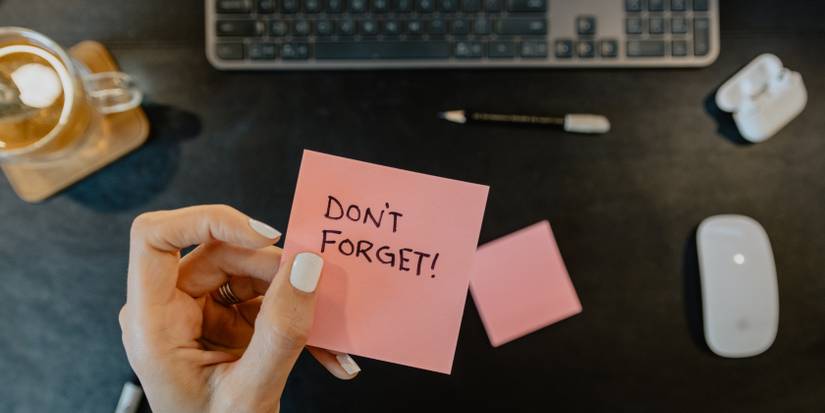 How to Use Sticky Notes With Outlook for Better Emails