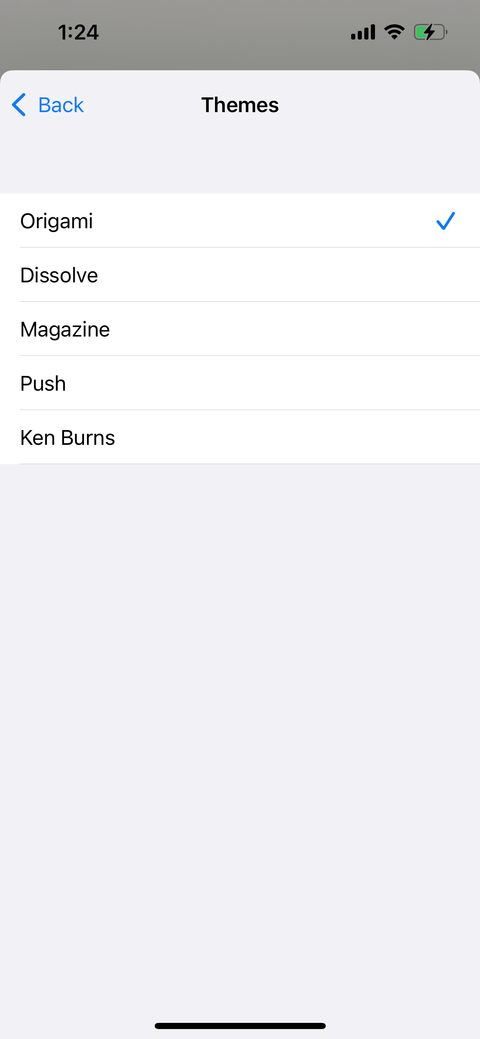 customize slideshow theme on iphone