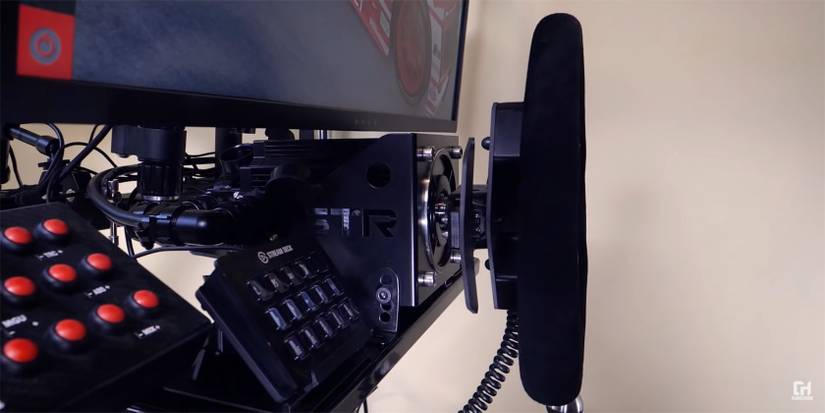 Which Steering Wheel Should You Choose for Your Sim Racing Setup?