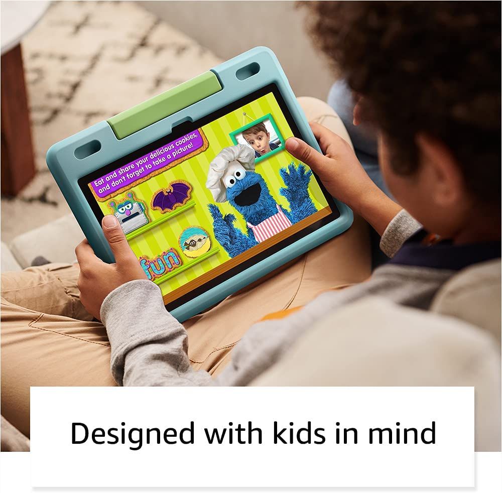Child using Fire HD 10 Tablet