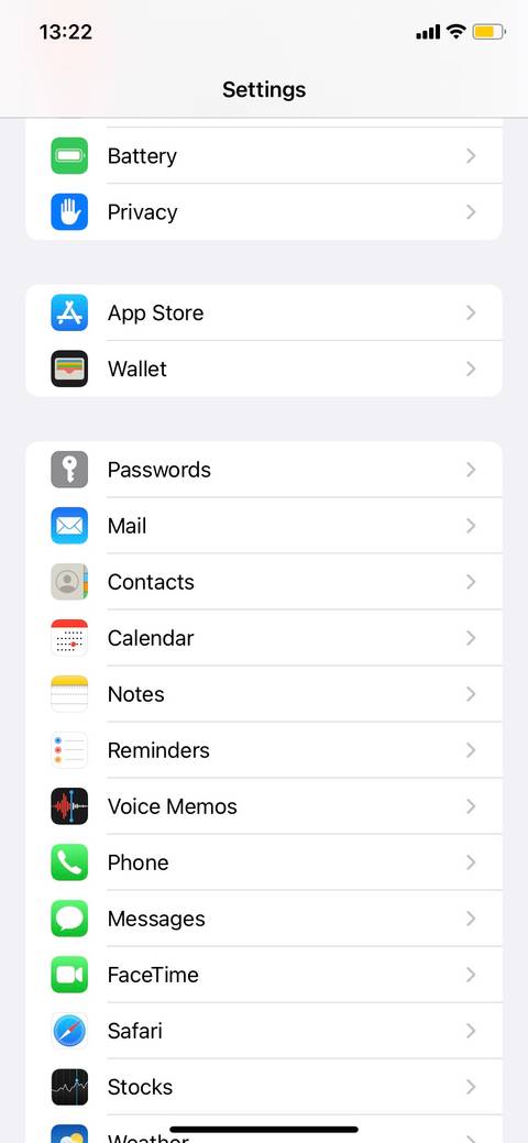 How to Fix Contacts Not Showing Up on Your iPhone