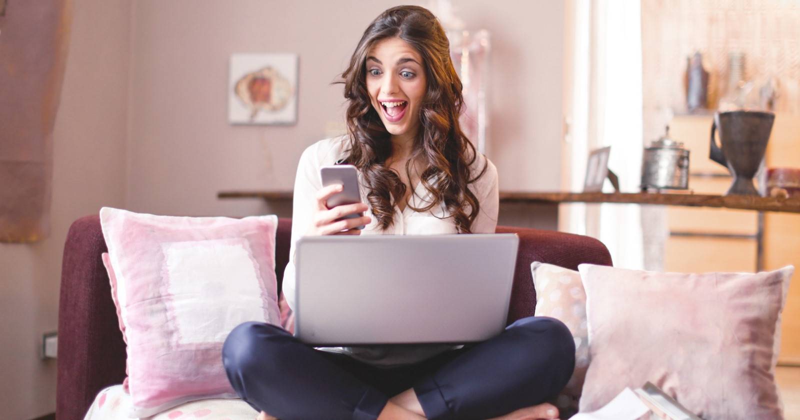 The Positive and Negative Effects of Technology on Your Life