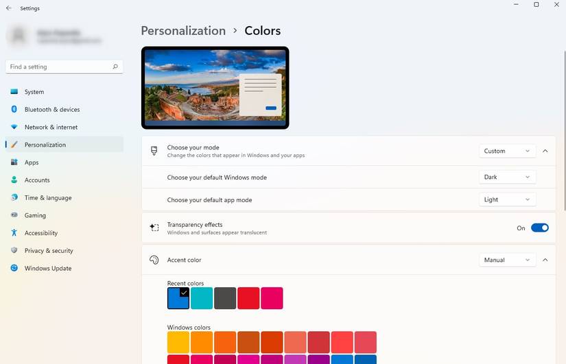 7 Ways to Customize the Windows 11 Taskbar