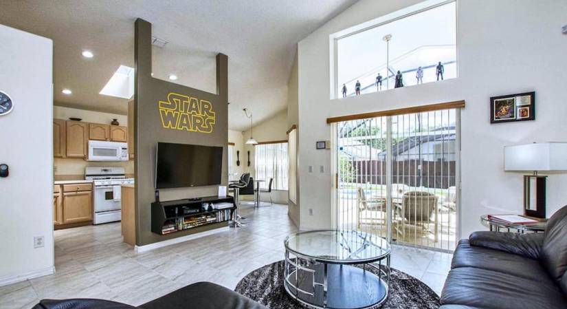 9 Airbnb Rentals Every True Geek Will Love