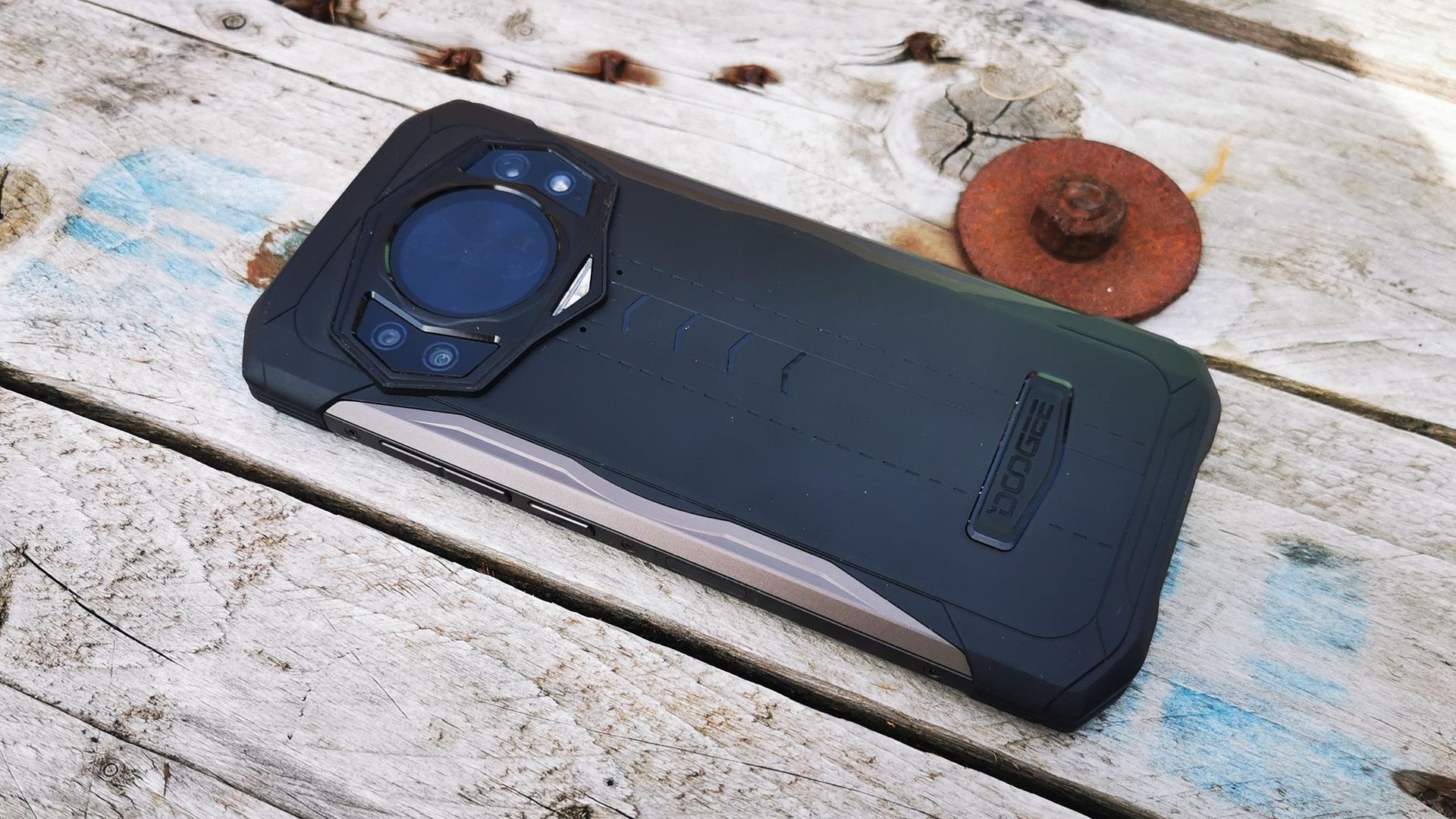 TECH TALK: Doogee S98 Pro – a rugged phone with oodles of memory, battery  power and gadgets galore