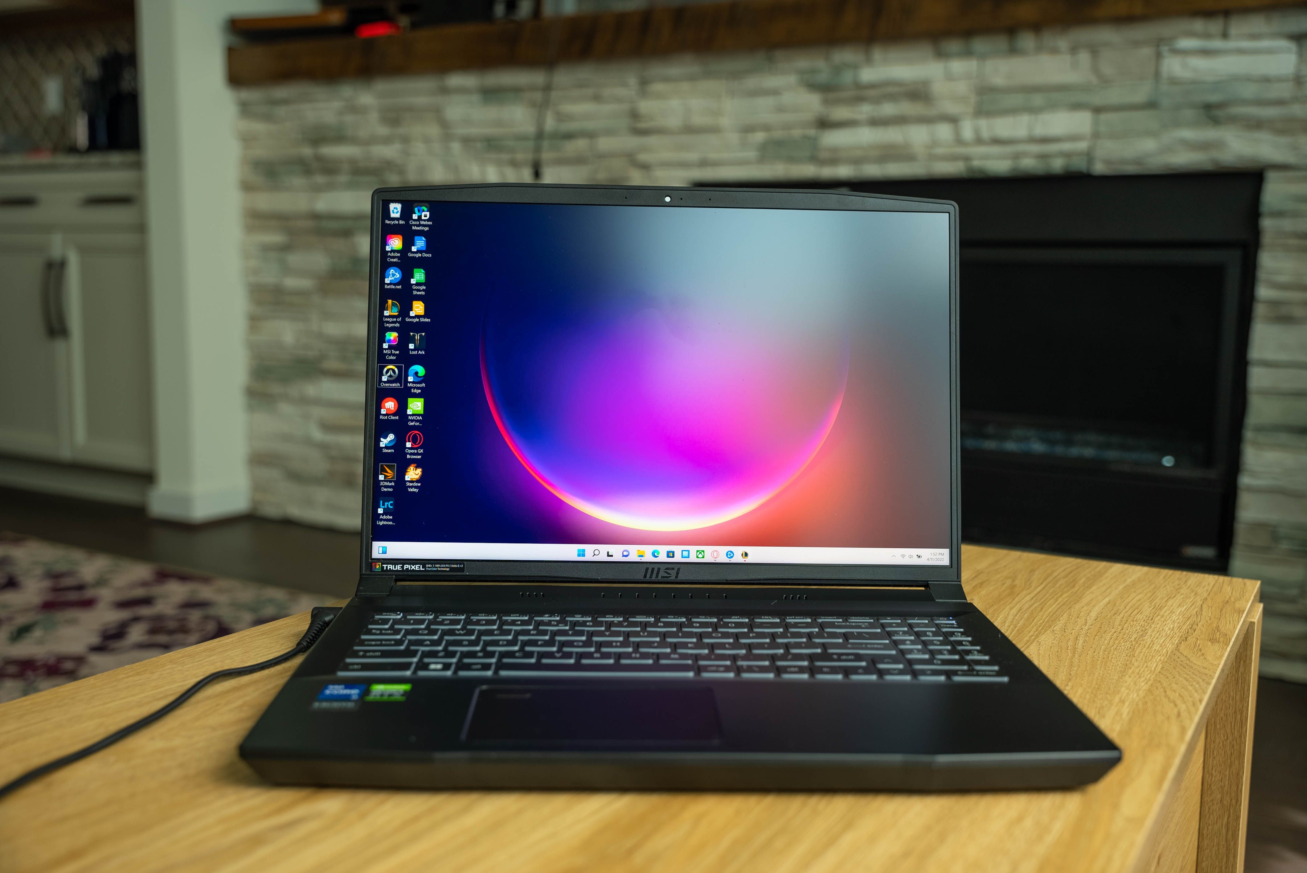 【訳あり】MSI Creator M16 A12UD Notebook MSI Creator M16 A12UD-029TH (9S7-158432-029)