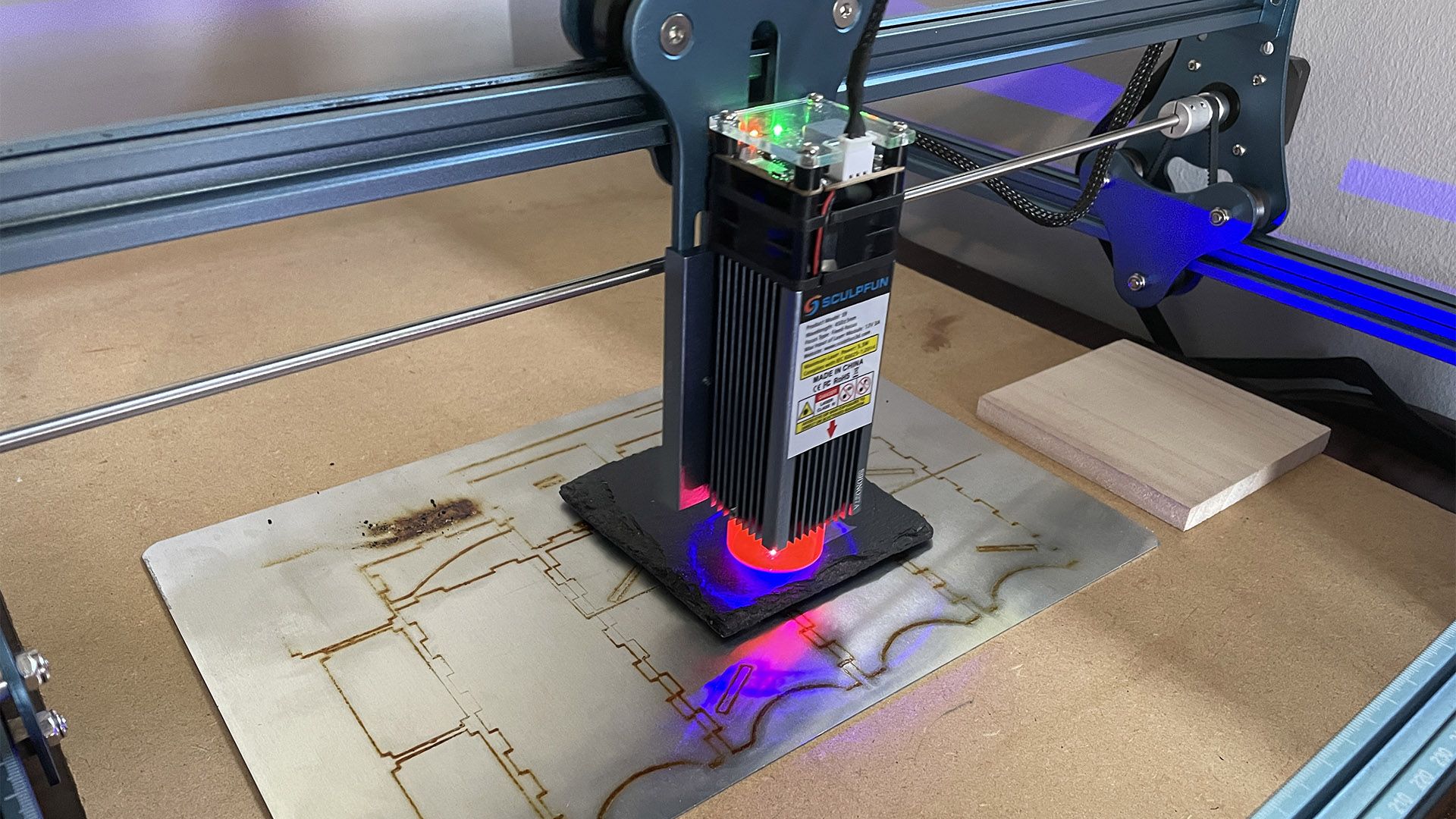 Laser engravings within everyone's reach with SCULPFUN S9, at a