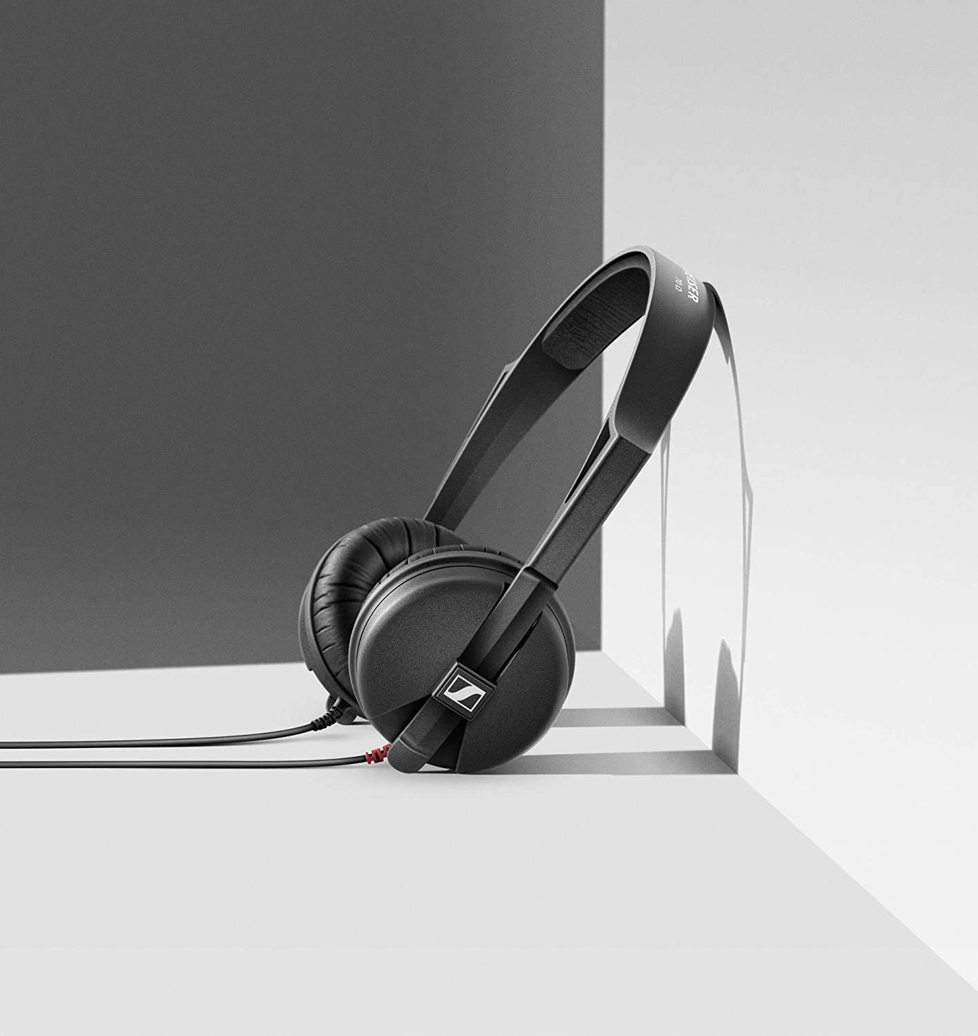 Sennheiser-HD25-Headphones-image 4