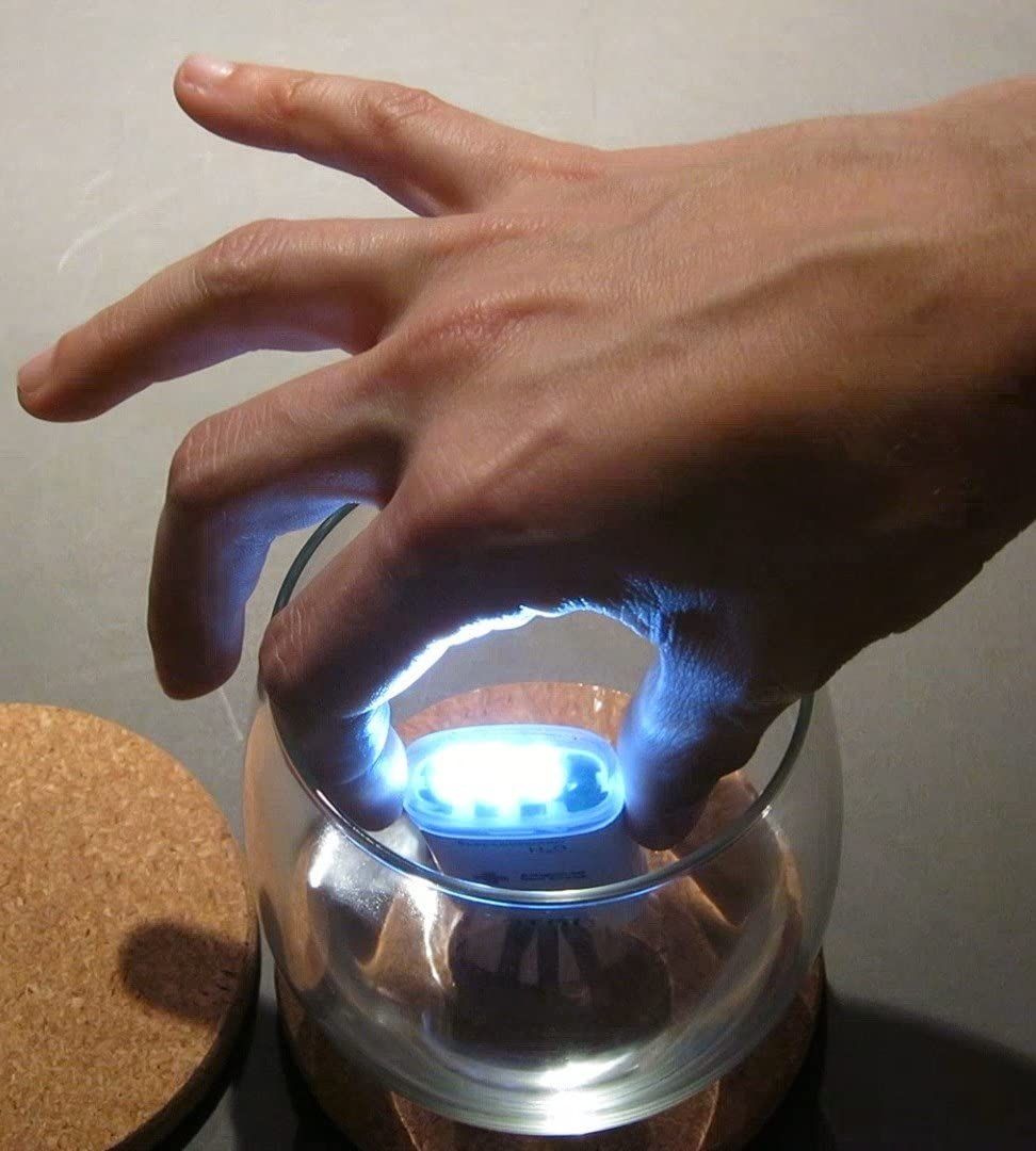 آب صلیب سرخ آمریکایی Blackout Buddy