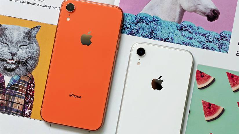 iPhone SE with postcards