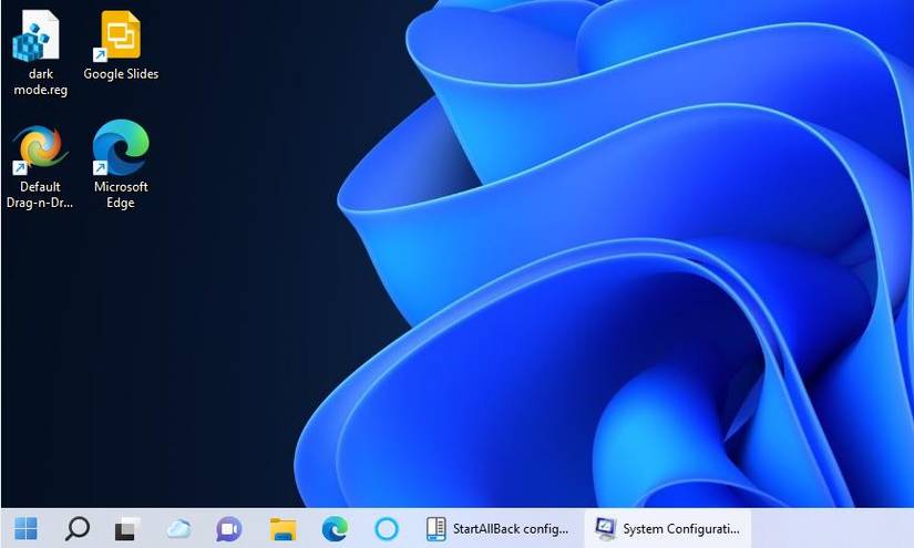 How to Restore Taskbar Labels in Windows 11 and 10