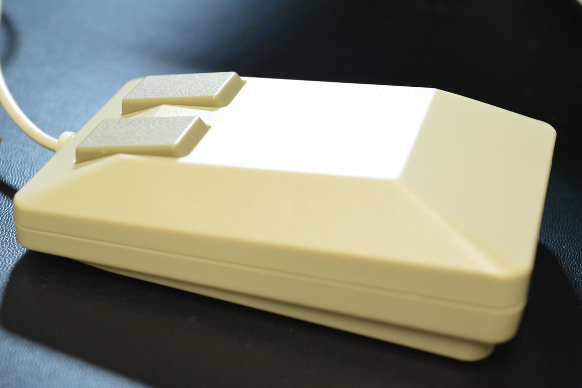 A500 Mini mouse is a faithful, if slightly smaller, replica of the original Amiga mouse