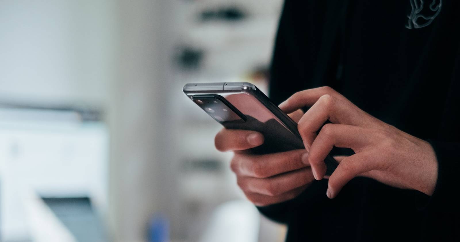 11 Cleaning Tricks to Make Your Phone Look Like New
