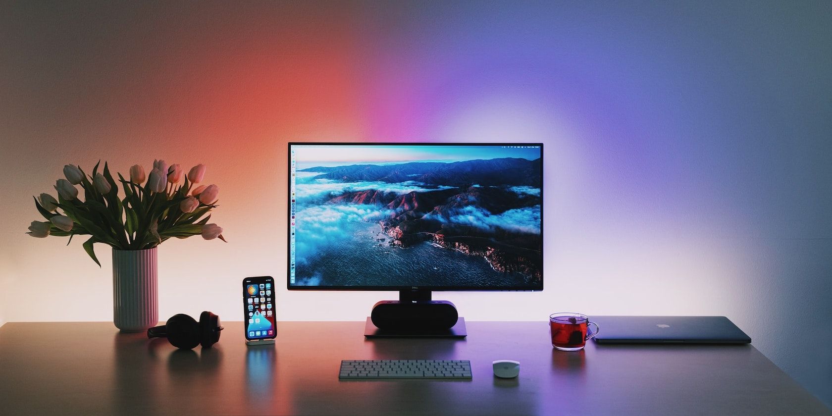 How to Create a Cozy Desktop Setup