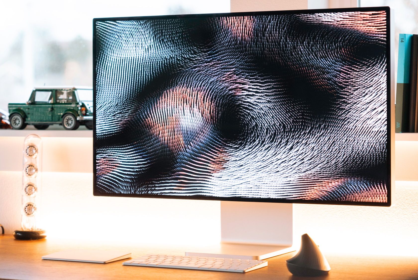 7 Reasons Not to Buy the Pro Display XDR