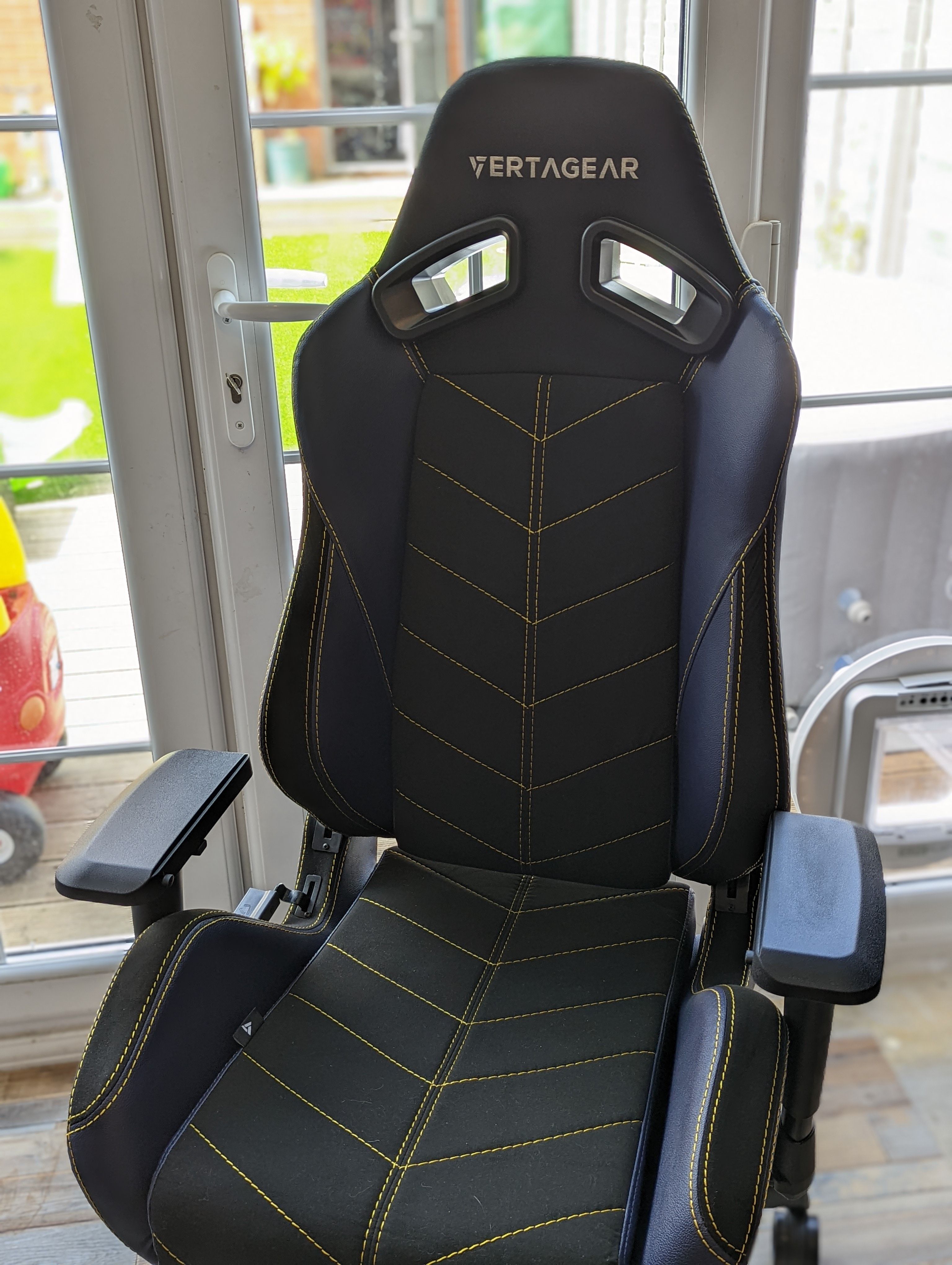 Vertagear SL5000 gaming chair