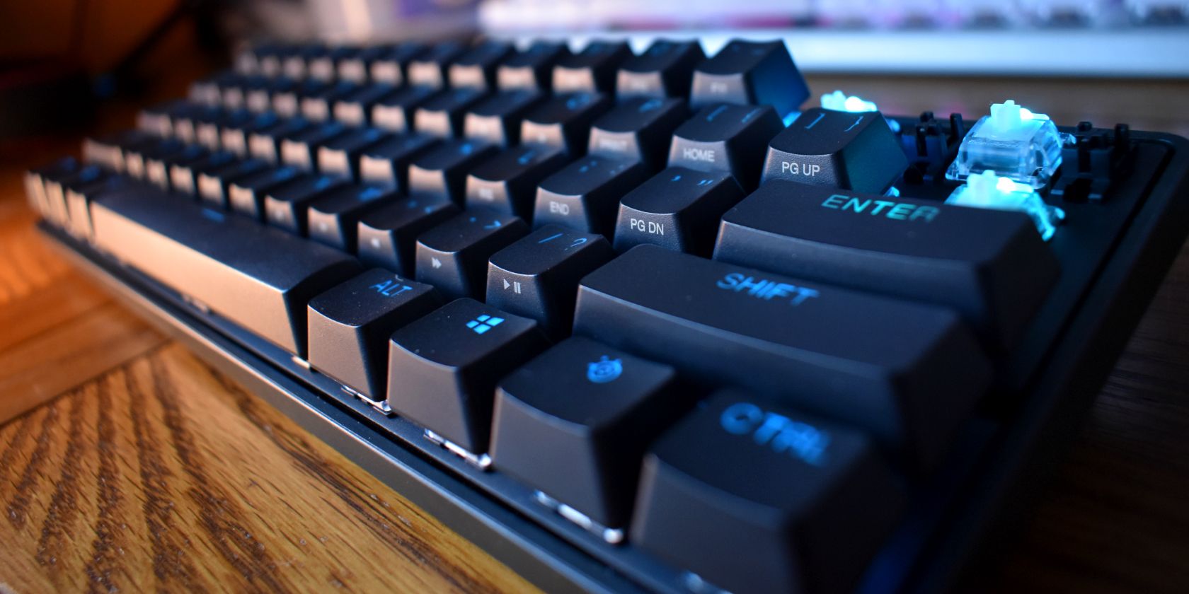 SteelSeries Apex Mini Pro and Mini Pro Wireless Review