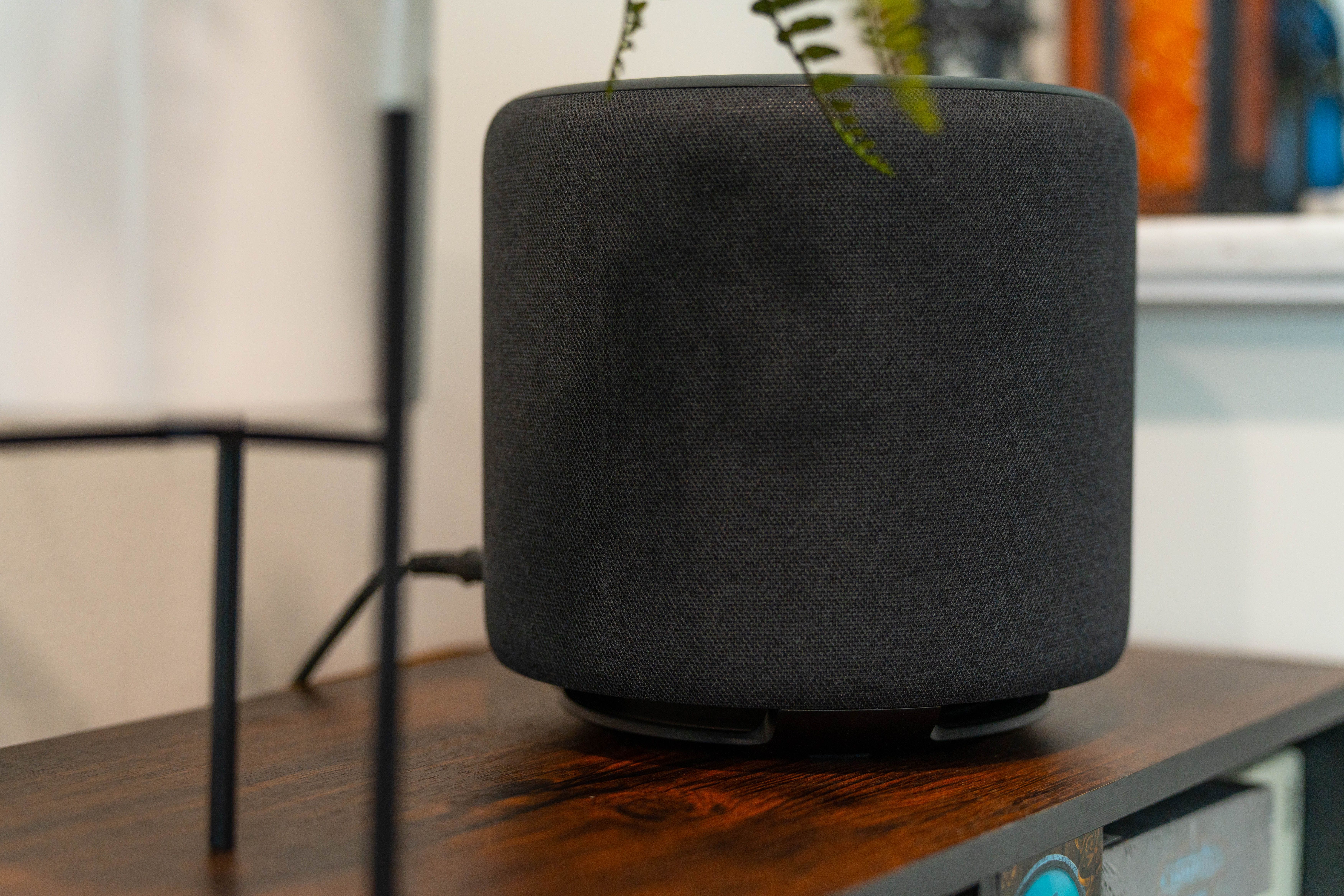 Amazon Ｅcho subwoofer Echo Sub - Powerful subwoofer for your Echo – requires